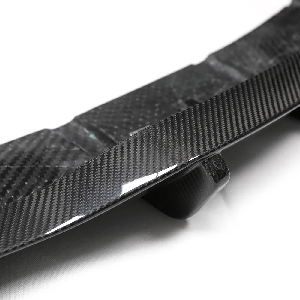 tesla model s plaid rear diffuser