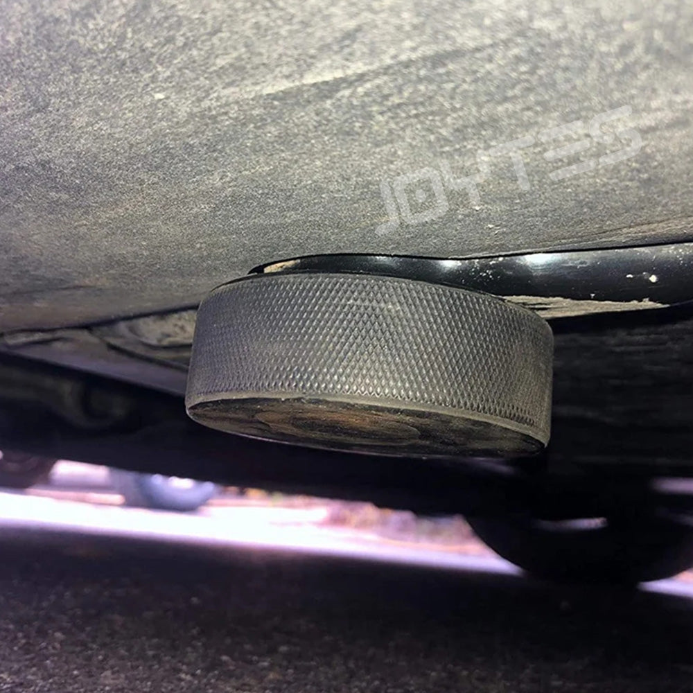 tesla model x jack pucks