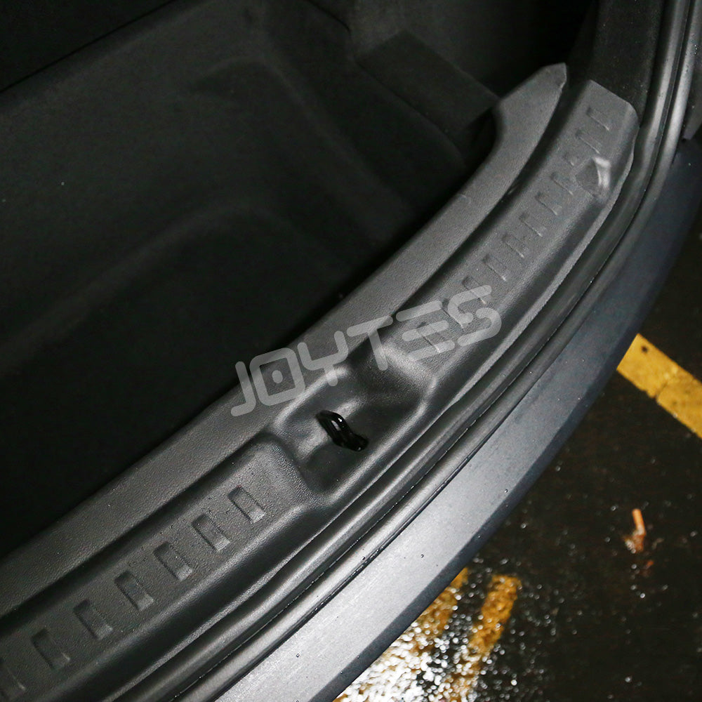 model y trunk sill protector