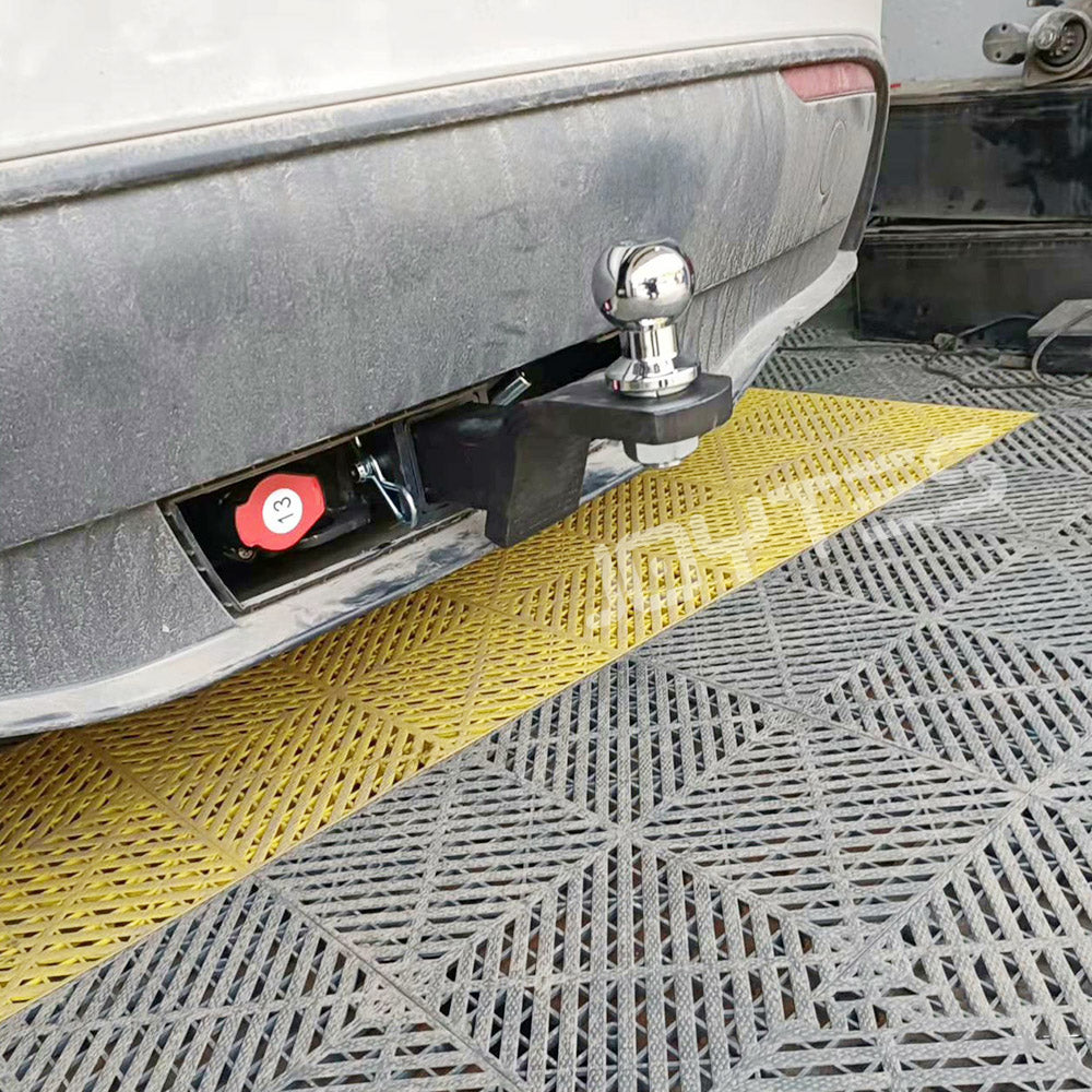 2025 tesla model y trailer hitch