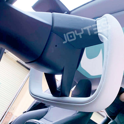 tesla plaid yoke steering wheel